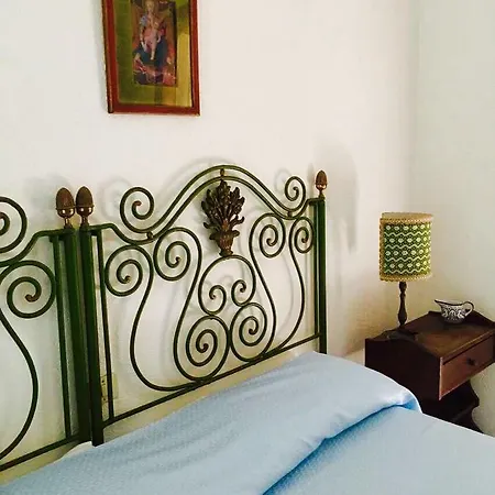 B&B A Casa Di Emilio 마라테아